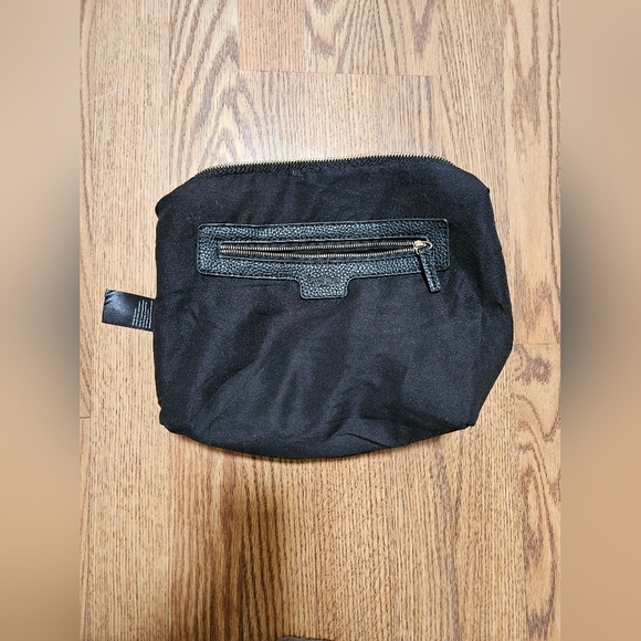 BEBE Textured Black Leather Insert Makeup Bag Rosegold Hardware - Picture 8 of 15